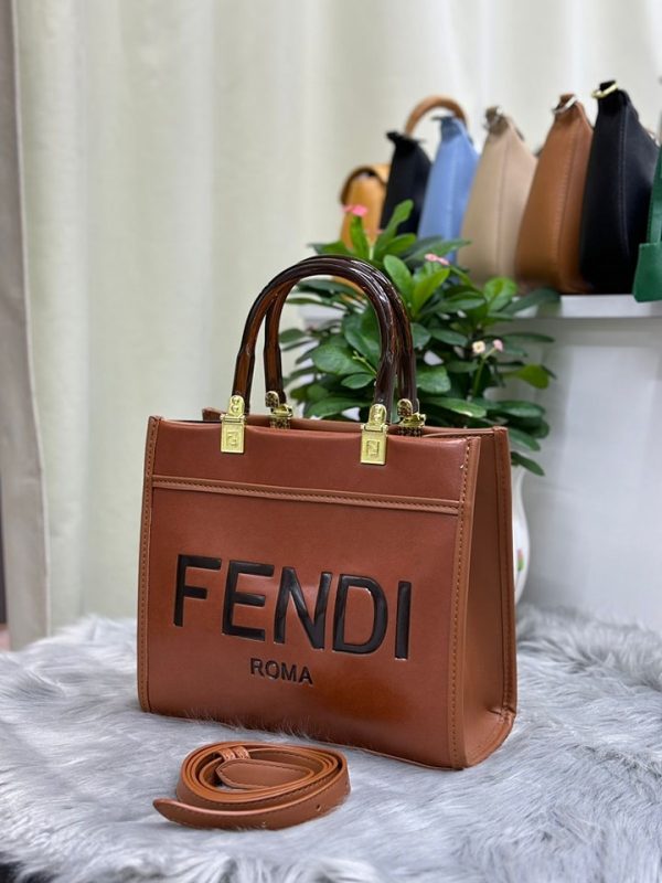 Fendi Sunshine Medium Brown Shopper - Image 2